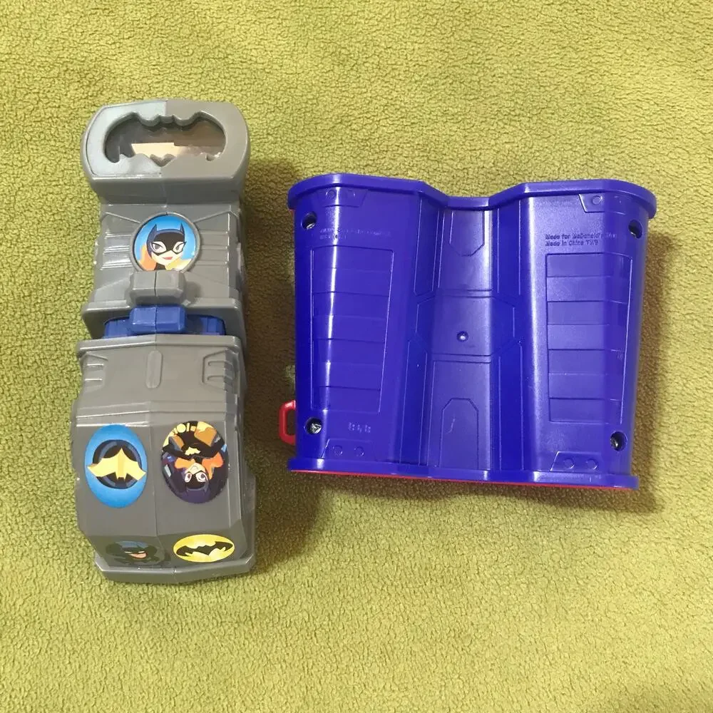 Justice League Batman/Batgirl Periscope Binoculars McDonald Happy Meal Toys 2018